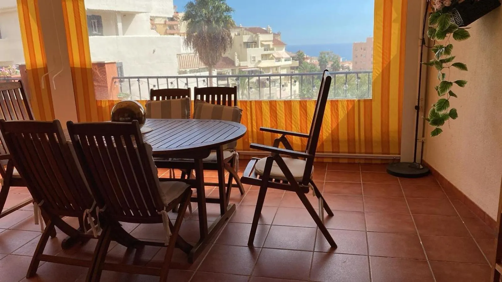 Benalmadena Costa Malaga Apartamento Muy Acogedor Con Vistas Al Mar Terraza Gigante Para Verano E Invierno Parking Spanien