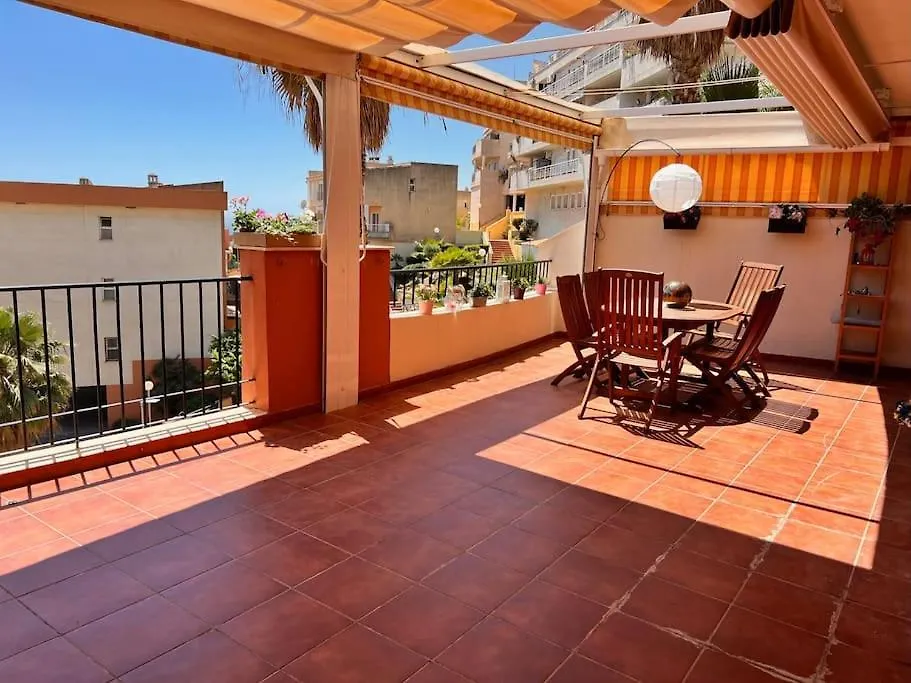 Benalmadena Costa Malaga Apartamento Muy Acogedor Con Vistas Al Mar Terraza Gigante Para Verano E Invierno Parking